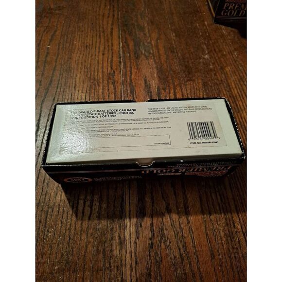 Vintage Racing Collectibl Bobby Labonte Interstate Die Cast Nascar Race Car Bank - Picture 10 of 10